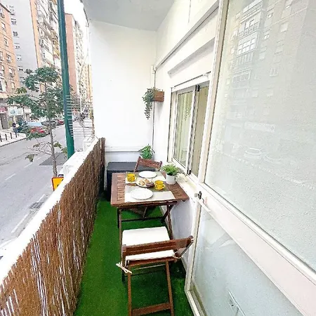 Apartamento céntrico playa estación de tren Málaga Esterno foto
